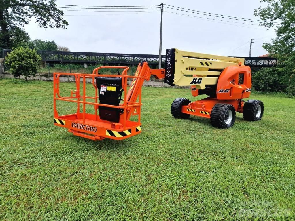 JLG 450 AJ Kĺbové plošiny