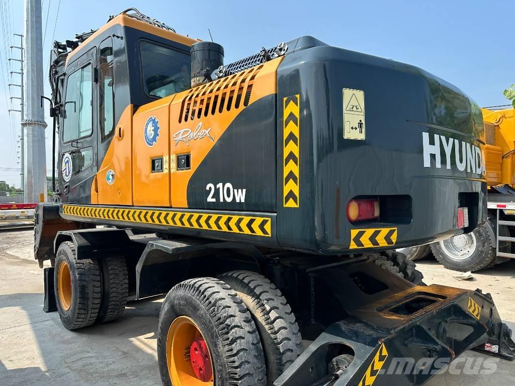 Hyundai 210W-9 Kolesové rýpadlá