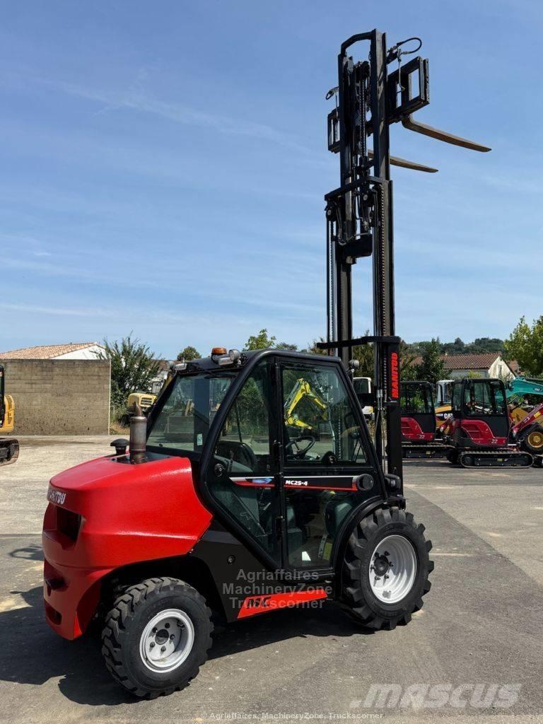 Manitou MC 25 Terénne vysokozdvižné vozíky