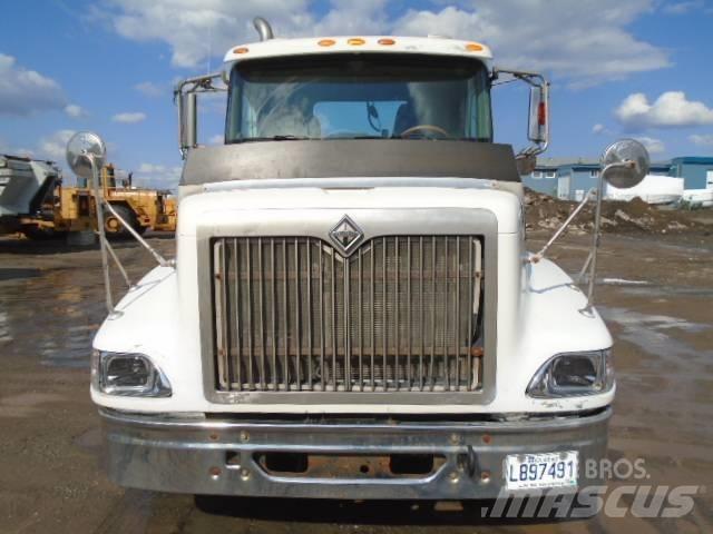 International 9400 i Ťahače
