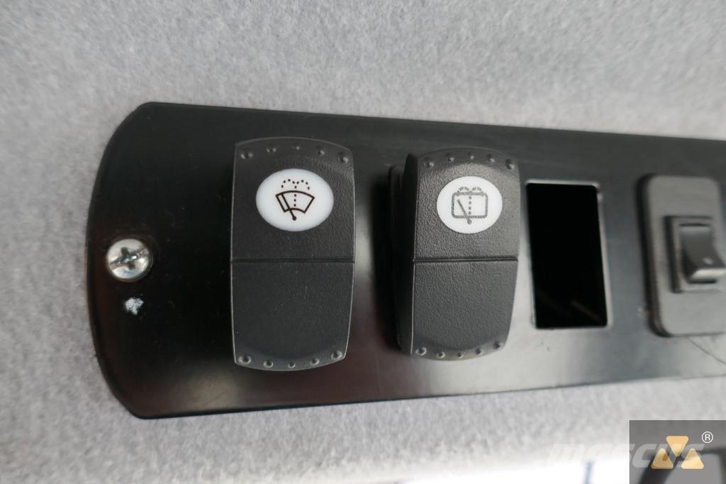 CAT CB13 Tandemové valce