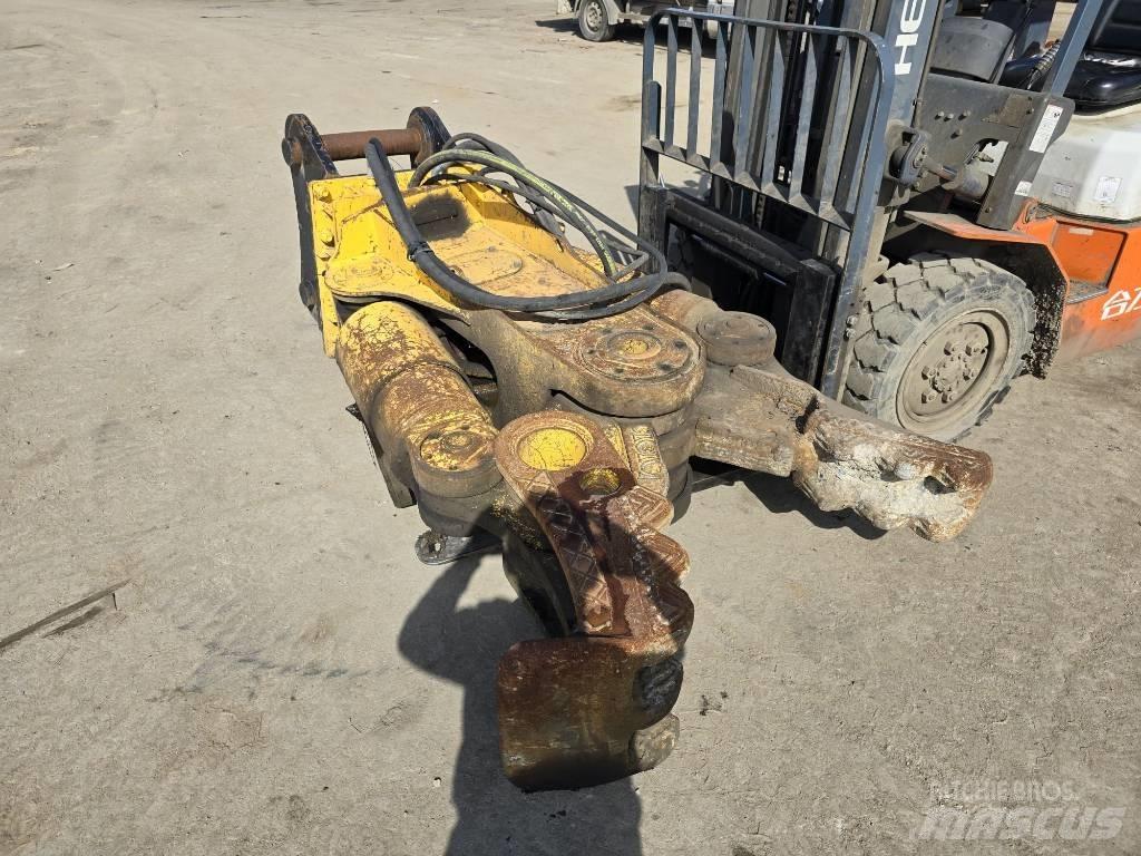 MBI MS30R Vrtacie stroje
