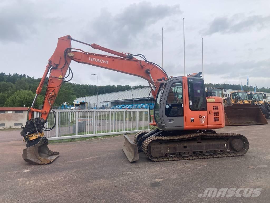Hitachi ZX 135 US Pásové rýpadlá