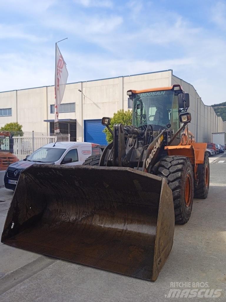 Doosan Dl250-5 Kolesové nakladače