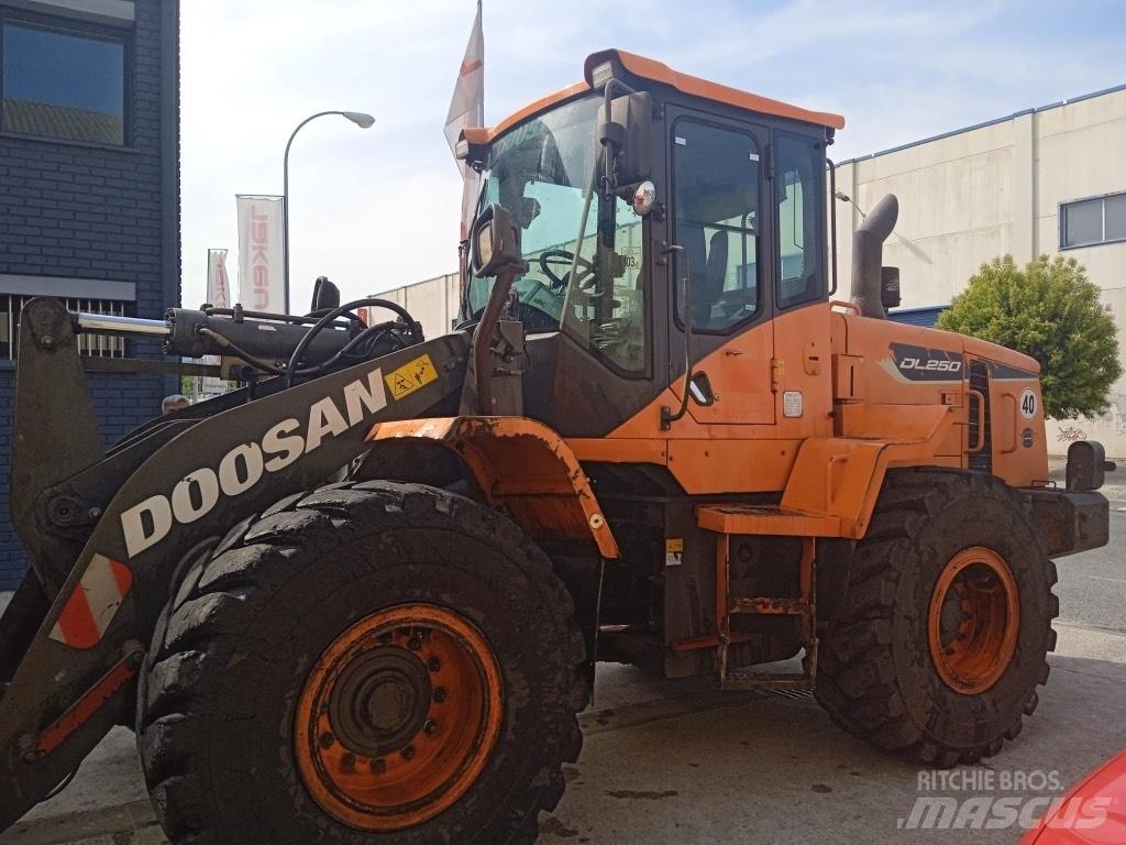 Doosan Dl250-5 Kolesové nakladače