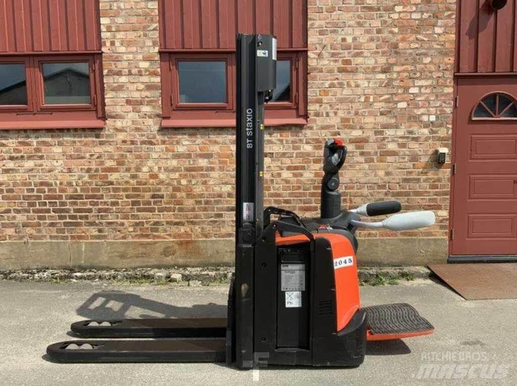 BT SPE 120 L Ručne vedené vysokozdvižné vozíky