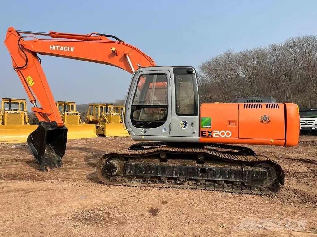 Hitachi EX 200 Pásové rýpadlá