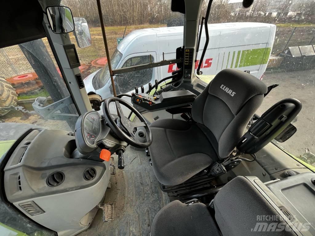 CLAAS Arion 650 Traktory