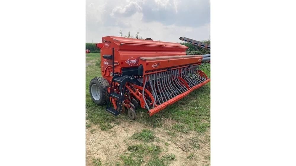 Kuhn 4000 Mechanické sejačky