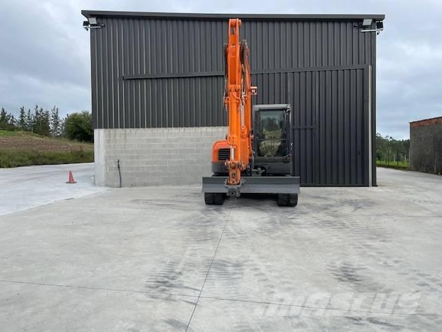 Doosan DX85-3 Midi rýpadlá 7 t - 12 t