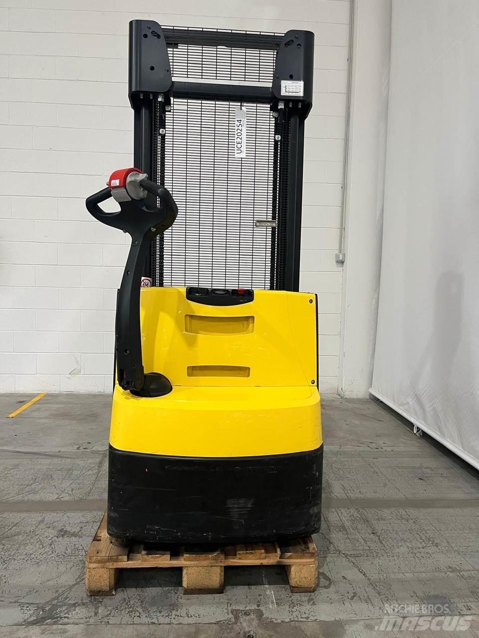 Hyster S1.2 Ručne vedené vysokozdvižné vozíky