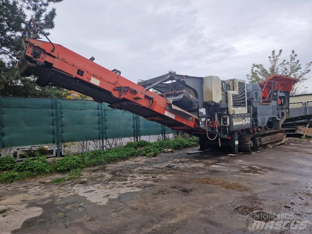 Sandvik QJ 341 Mobilné drviče