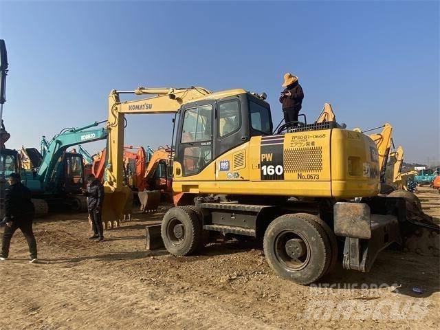 Komatsu PW160 Pásové rýpadlá