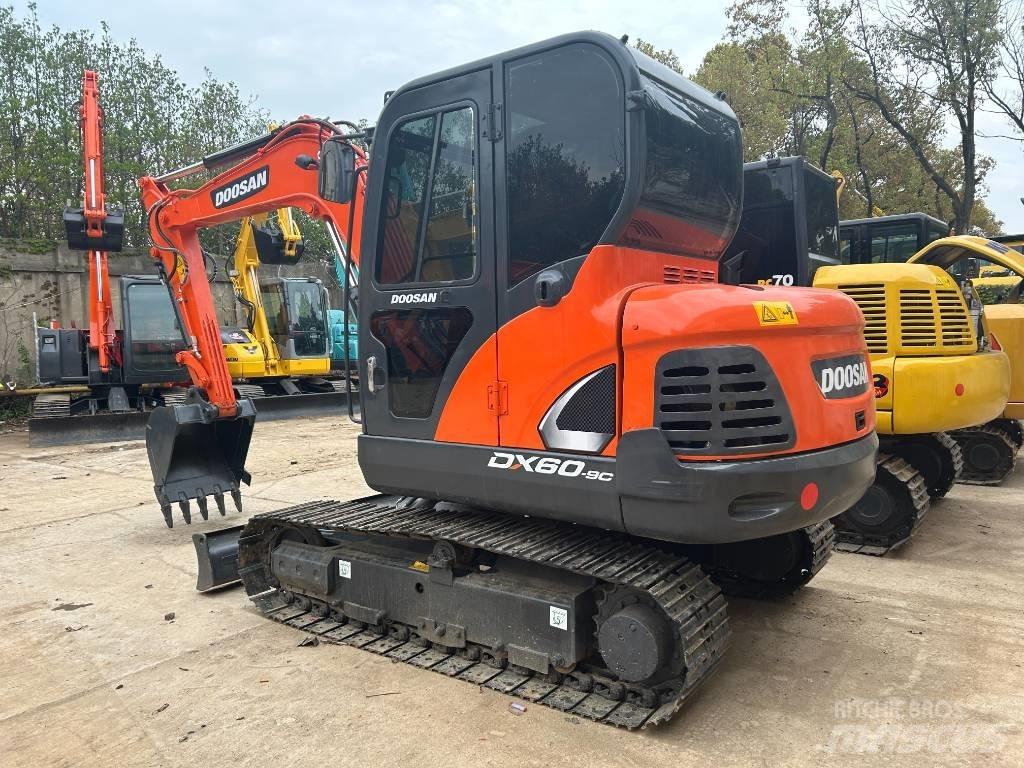 Doosan DX 60-9 C Pásové rýpadlá