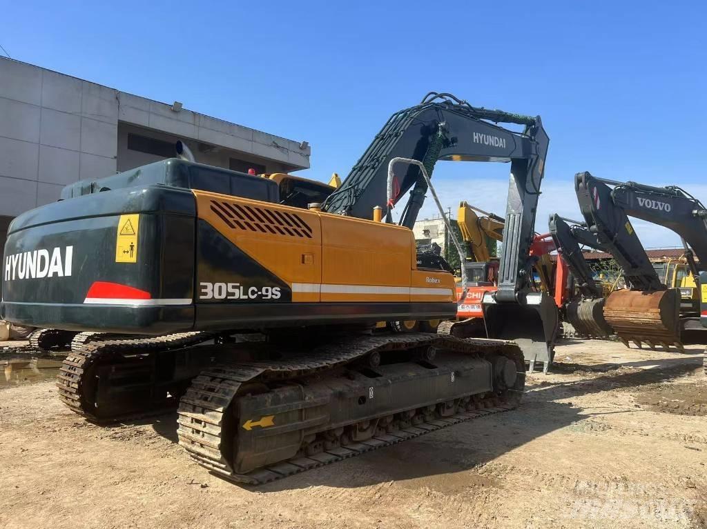 Hyundai Robex 305 LC Pásové rýpadlá