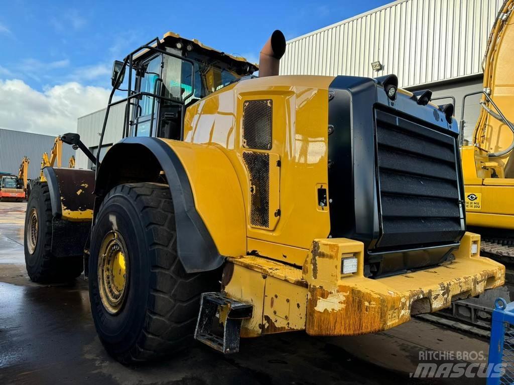 CAT 980M Kolesové nakladače