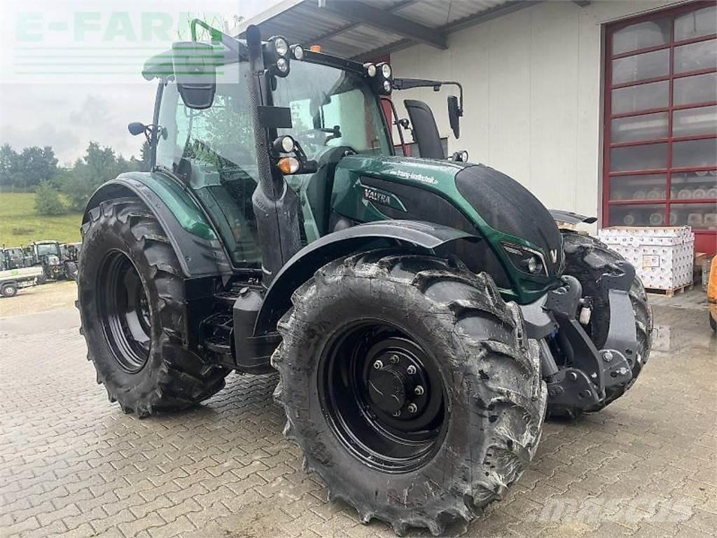 Valtra n 134 aktiv Traktory