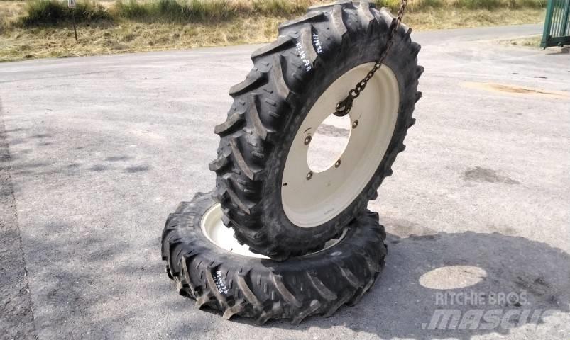 Kleber 11.2R32 Pneumatiky, kolesá a ráfiky