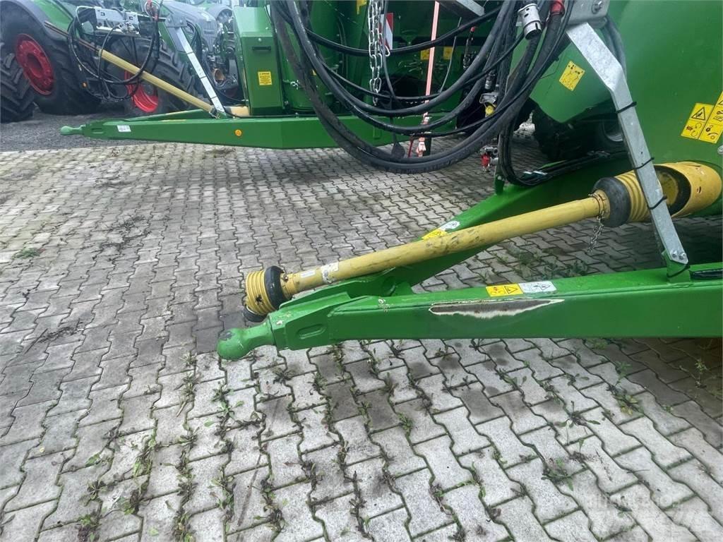 Bergmann GTW 330 Obilné návesy