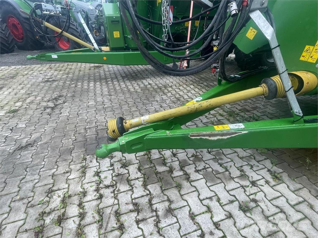 Bergmann GTW 330 Obilné návesy