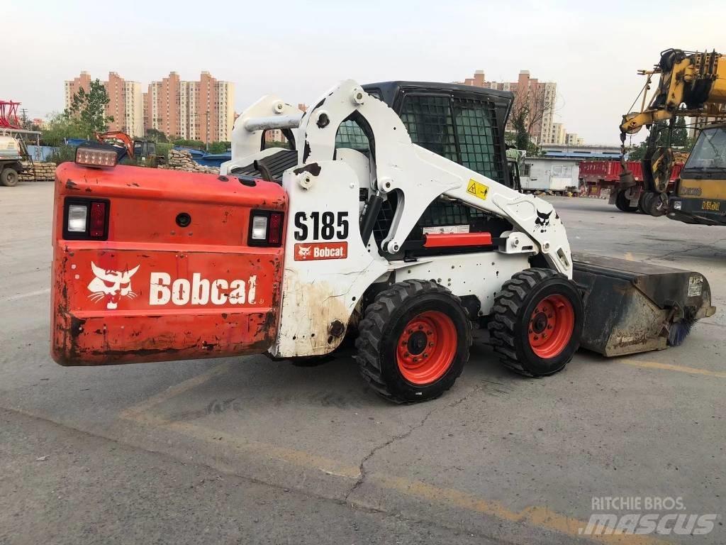 Bobcat S185 Šmykom riadené nakladače