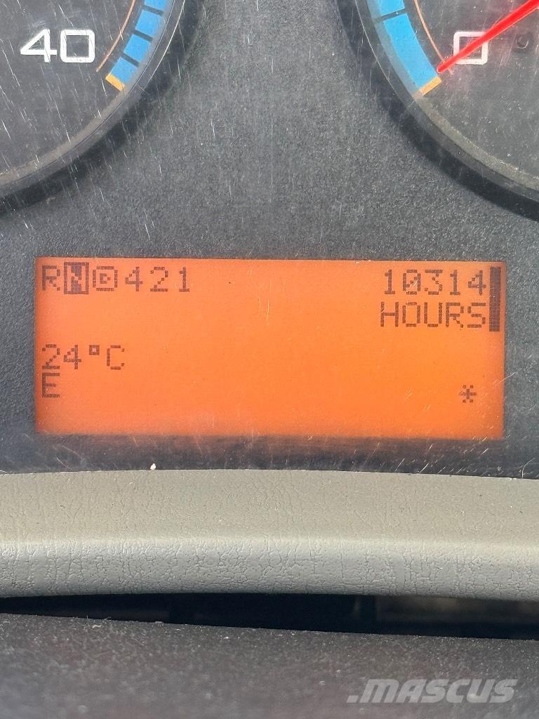  Reinert XR 636 (#1082) Nákladné autá s čerpadlami betónu