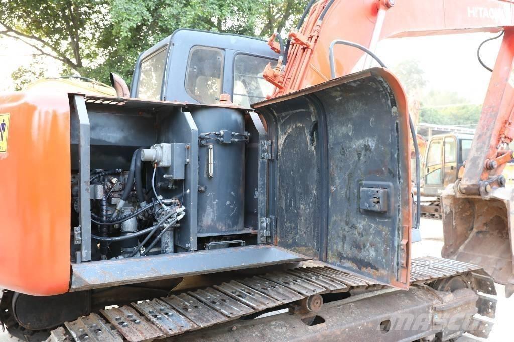 Hitachi EX 120-5 Pásové rýpadlá