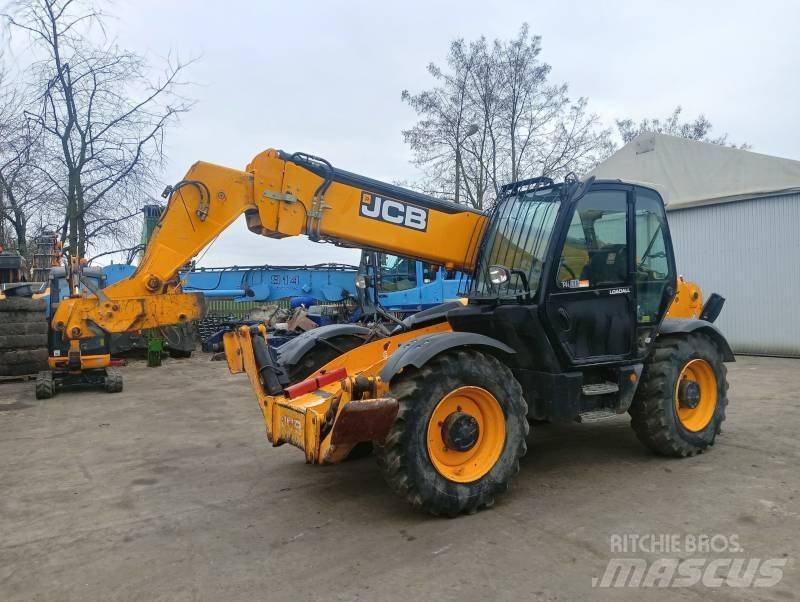 JCB 535-140 Teleskopické manipulátory