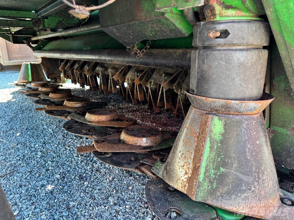 John Deere 131 Žací stroj-kondicionér