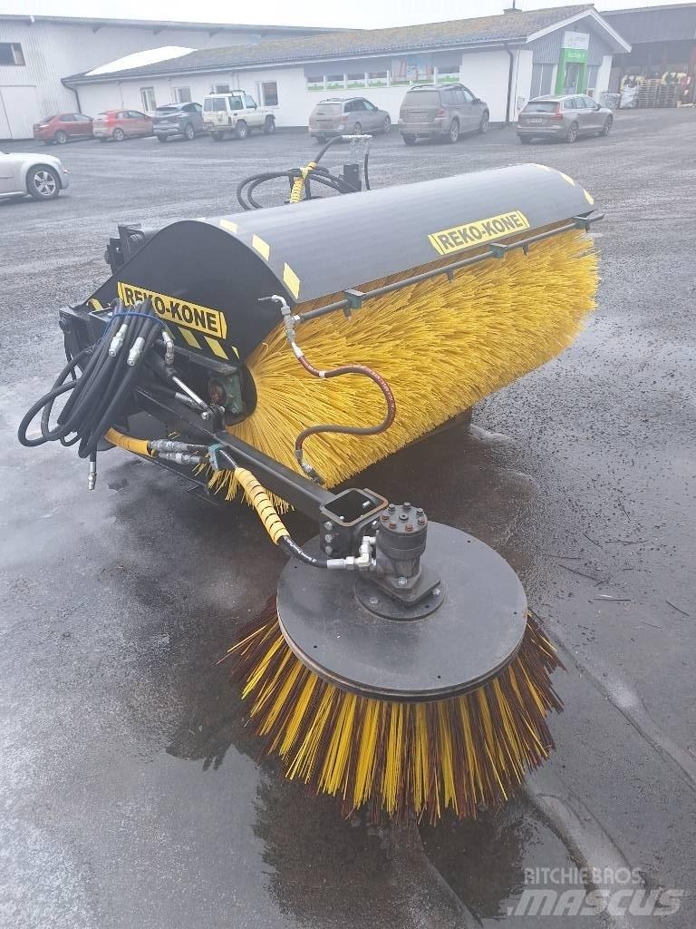 Reko KH 1800 Zametacie stroje
