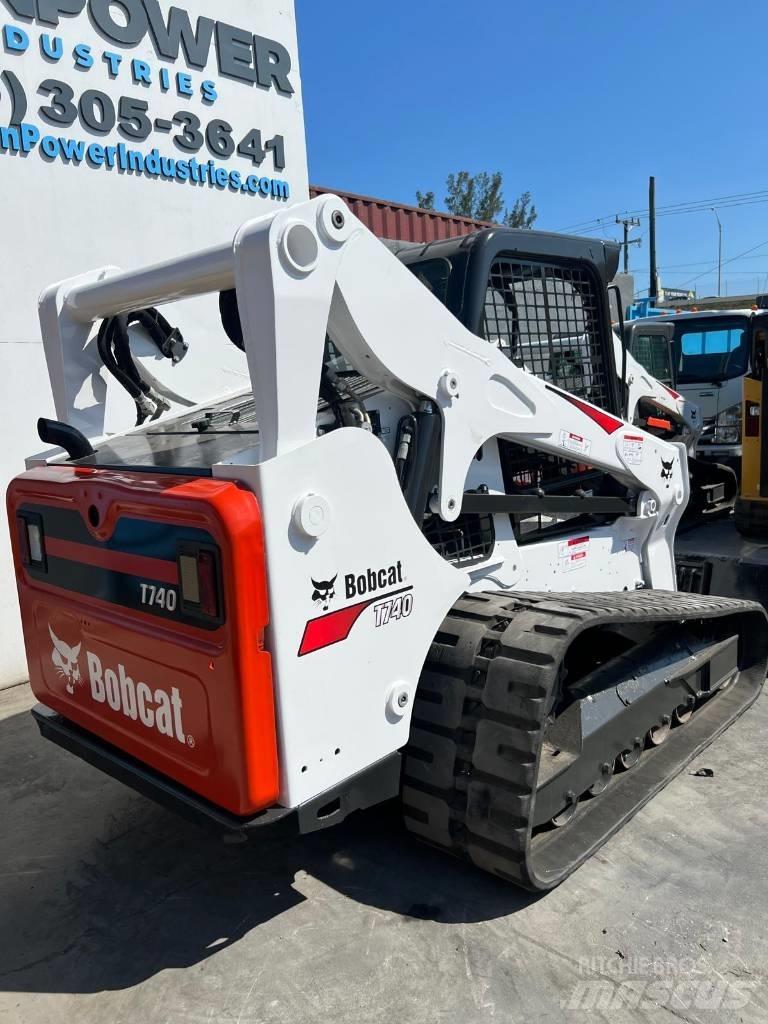 Bobcat T 740 Šmykom riadené nakladače