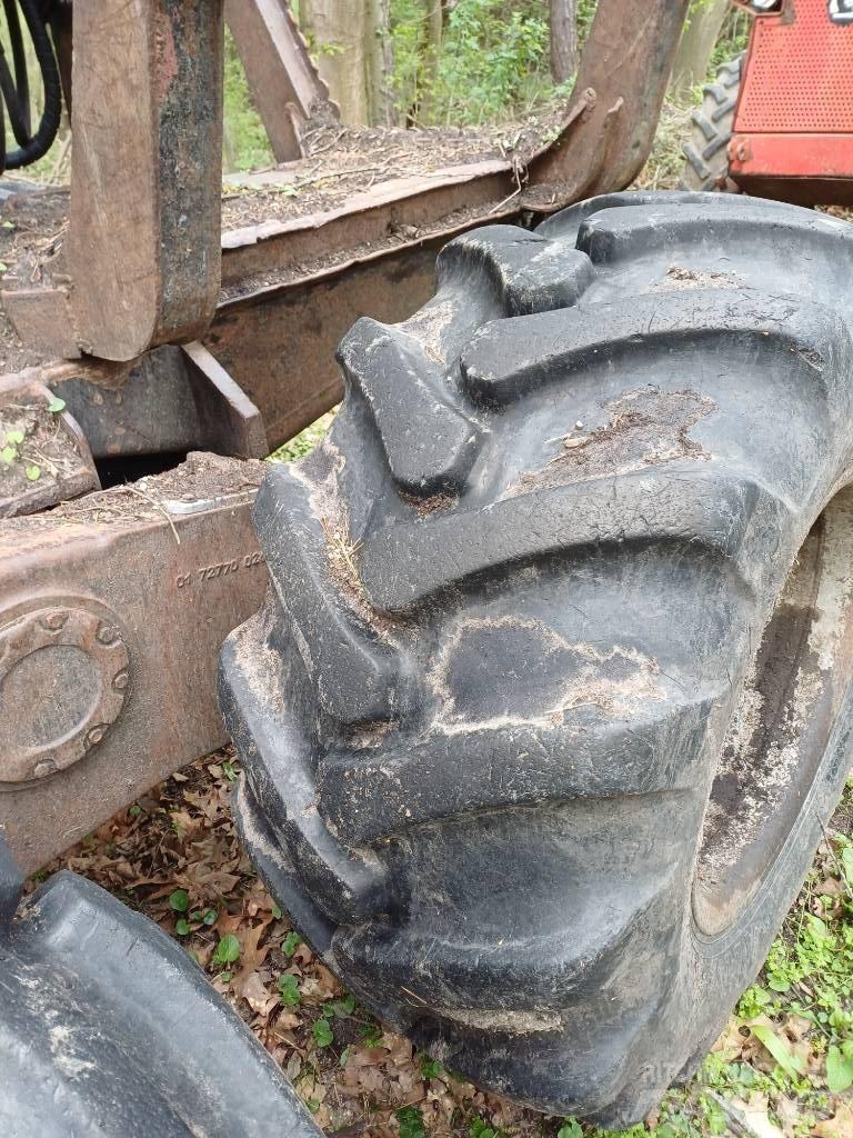 Valmet 840.2 Lesné traktory