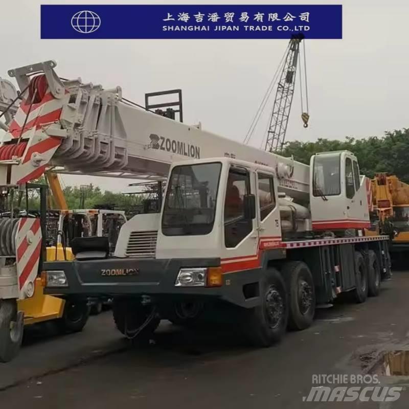 Zoomlion QY 500 Univerzálne terénne žeriavy