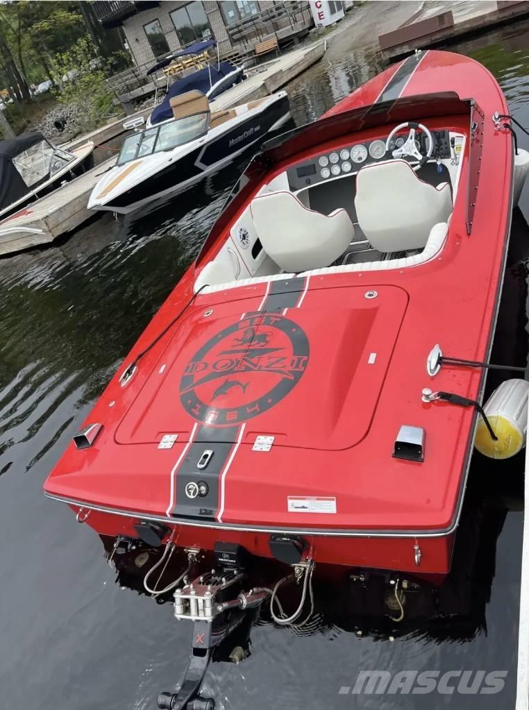  Donzi Classic 22 Pracovné lode, bárky a pontóny