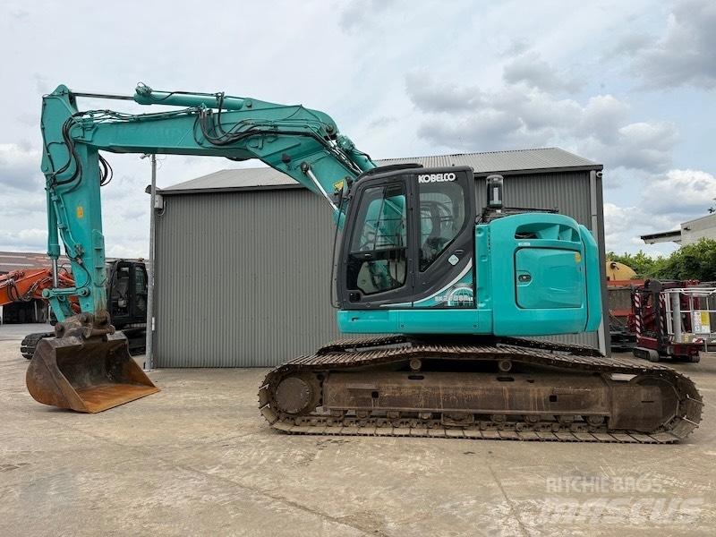 Kobelco SK270SRLC-7 Pásové rýpadlá