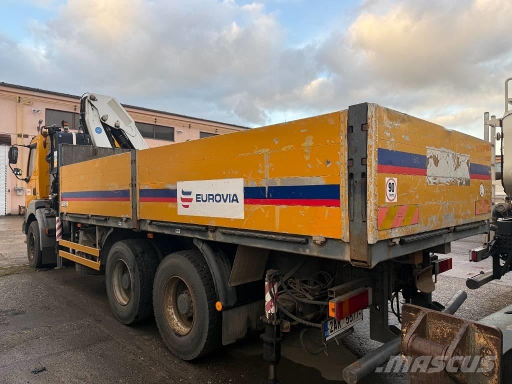 Renault Kerax 370.34 Autožeriavy, hydraulické ruky