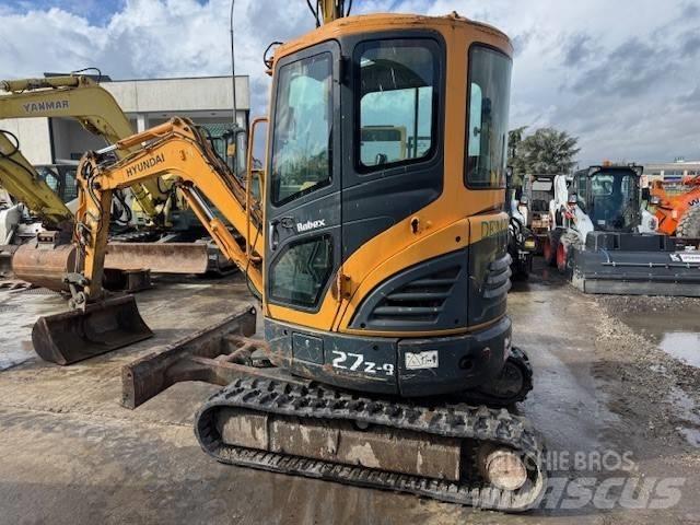 Hyundai Robex 27 Z-9 Mini rýpadlá < 7t