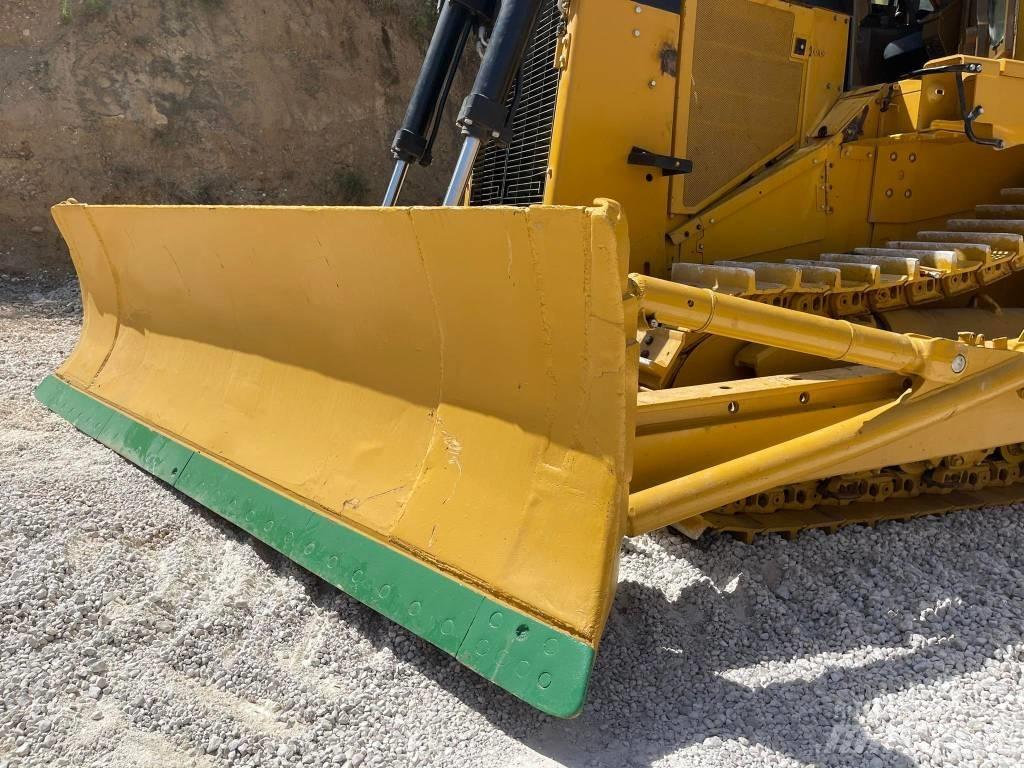 CAT D9N Pásové dozéry