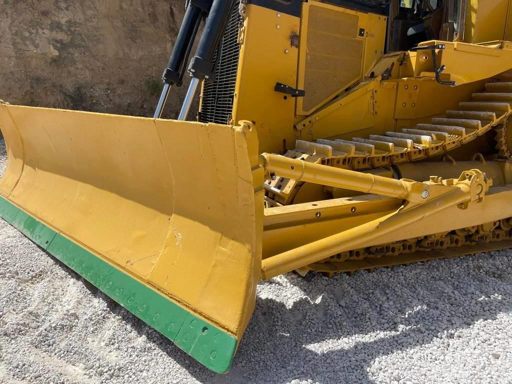 CAT D9N Pásové dozéry