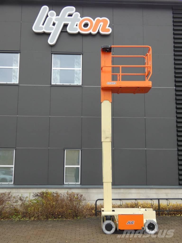 JLG 1230 ES Vertikálne stĺpové výťahy