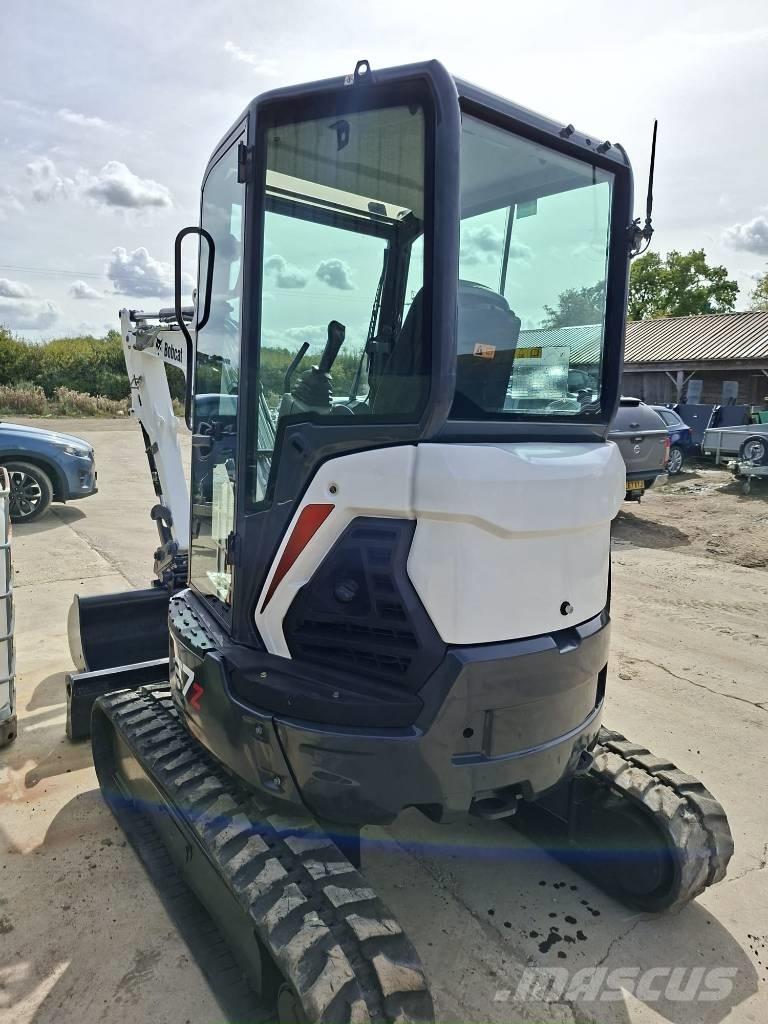 Bobcat E 27 Z Mini rýpadlá < 7t