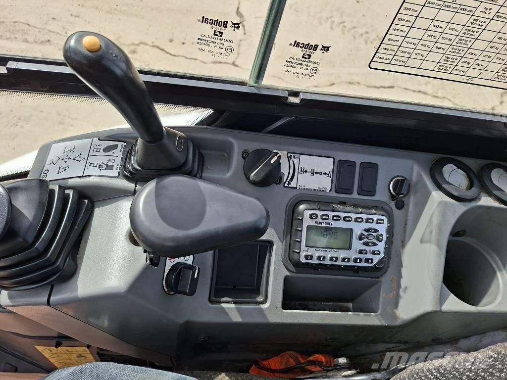 Bobcat E 27 Z Mini rýpadlá < 7t