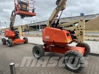 JLG 340 AJ Kĺbové plošiny