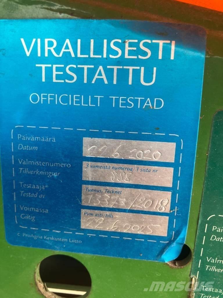 Amazone UF 1200 Nesené postrekovače