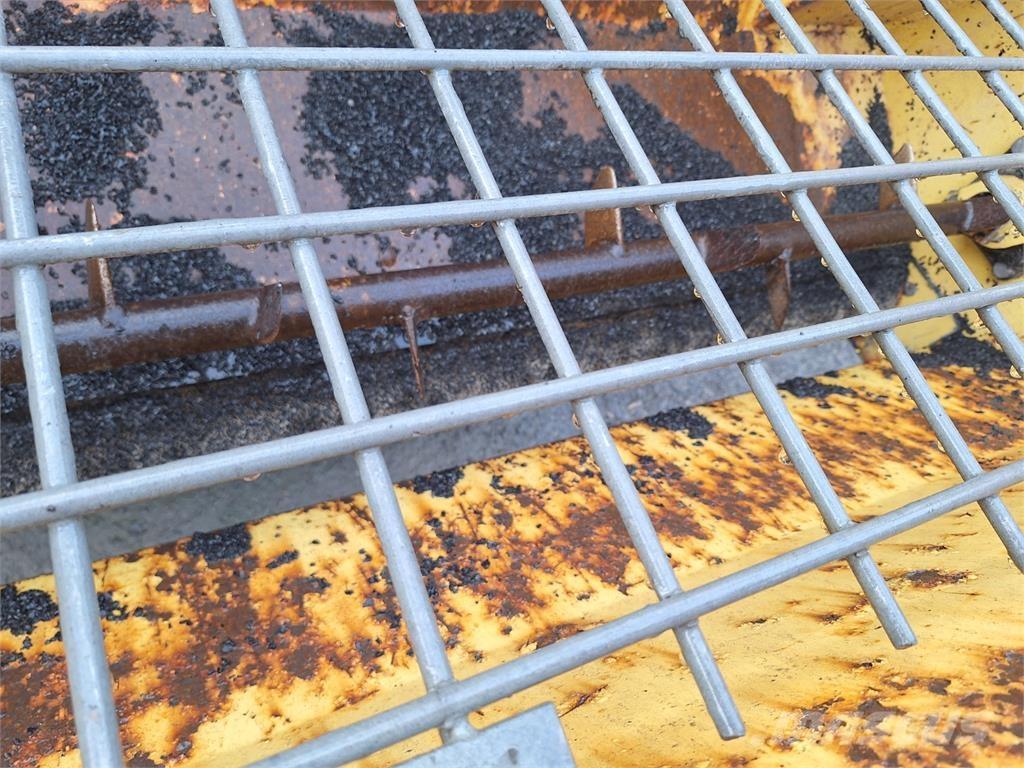 Dynapac CC232 Stavebníctvo - ostatné