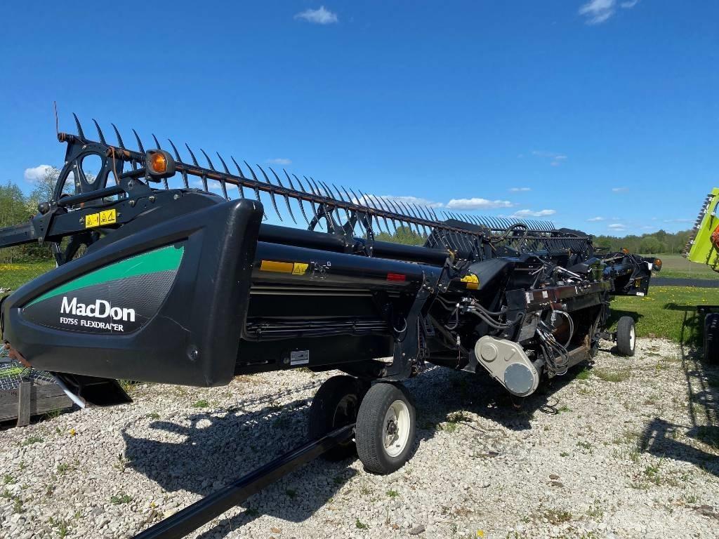 MacDon FD 75 Kombajnove hlavice