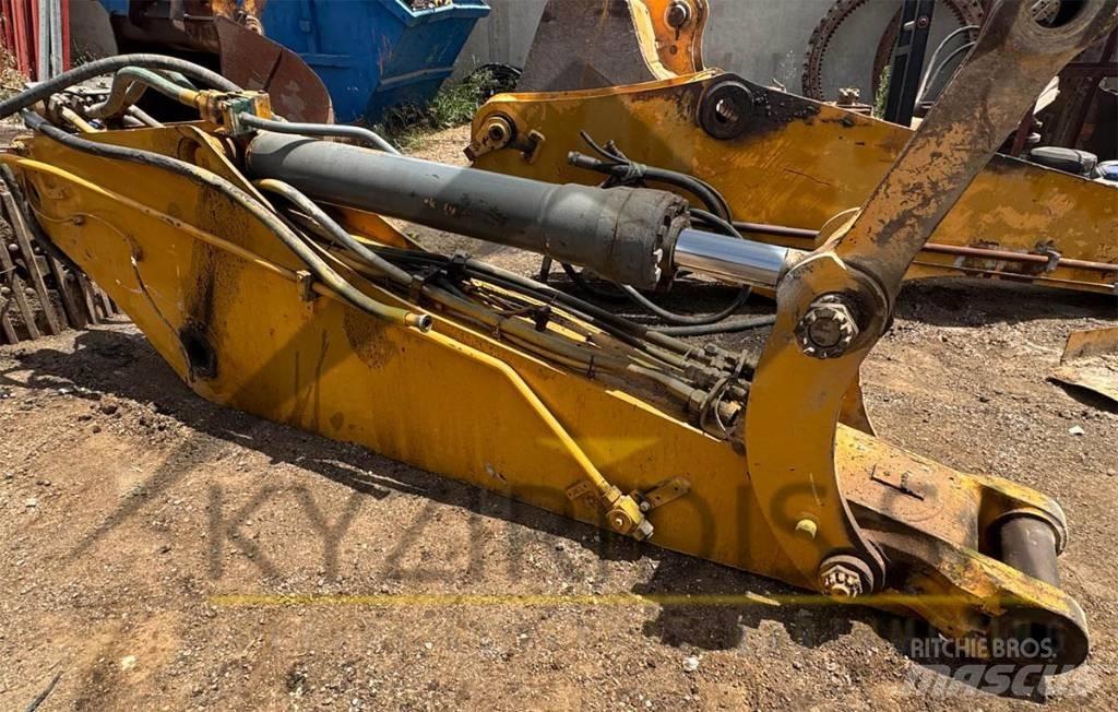 Liebherr R 934 Výložníky a lyžice