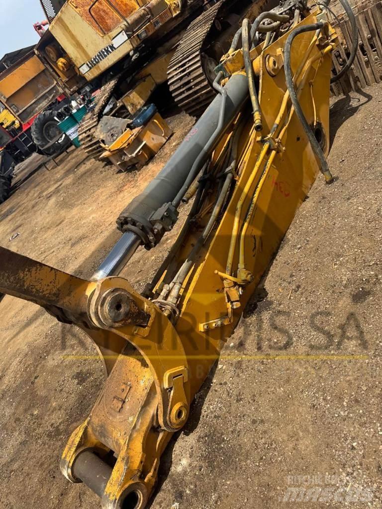 Liebherr R 934 Výložníky a lyžice