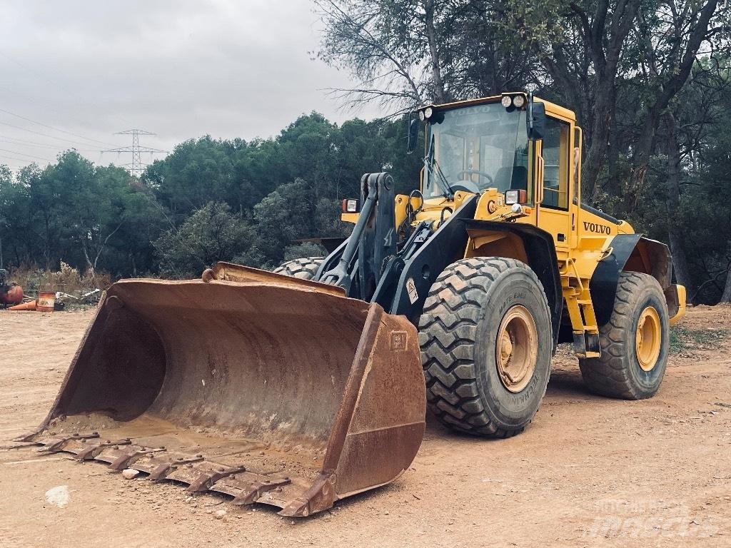 Volvo L120E Kolesové nakladače