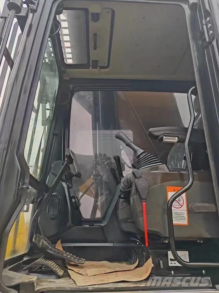 Sany 485 Pásové rýpadlá